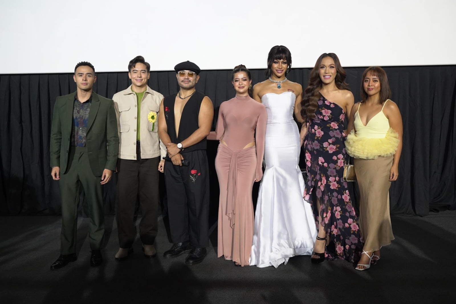 The cast of Flower Girl with Director Fatrick Tabada