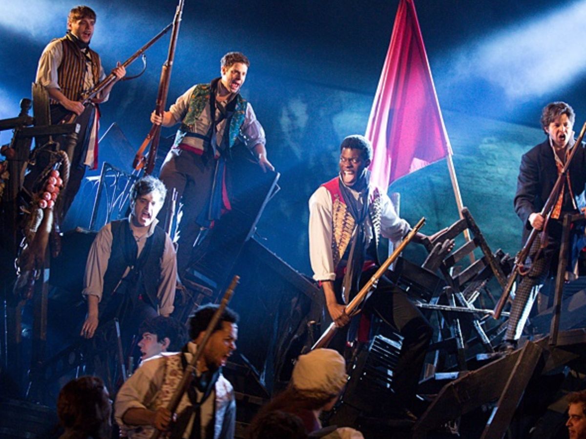 Les Misérables Manila extension 2026