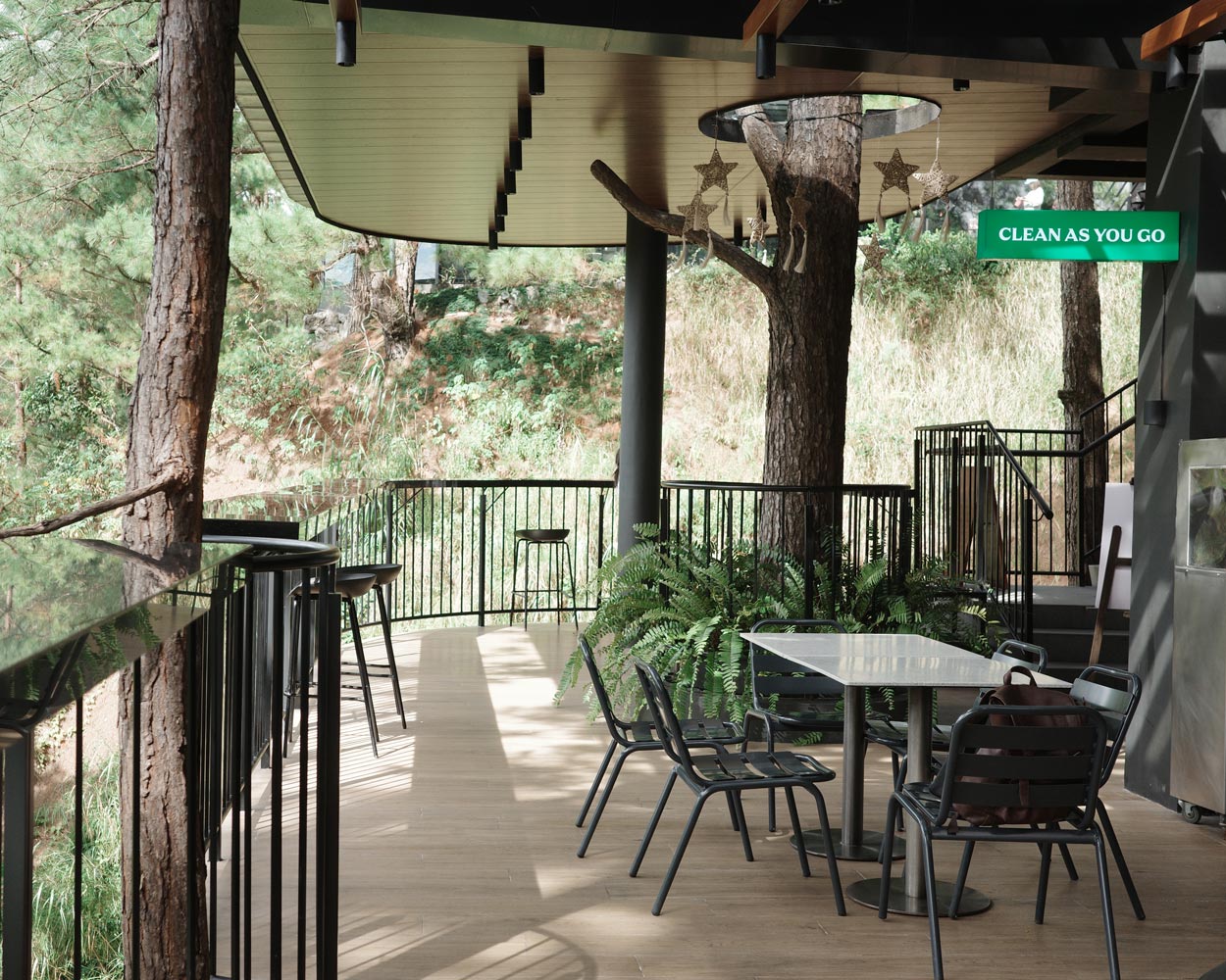 Muni-Muni Food Hall is a hidden gem at Mt. Camisong, with comfort food options like popcorn, egg drop sandwiches, pica-pica, and more for an easy snack stop between attractions.