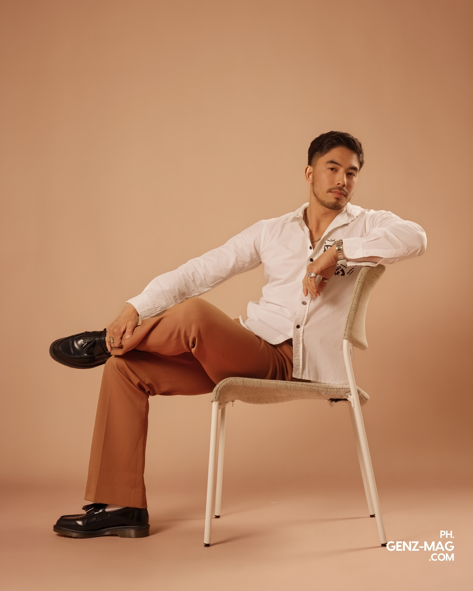 https://genz-mag.com/miguel-almendras-the-eclectic-actor-for-unorthodox-roles/cover/